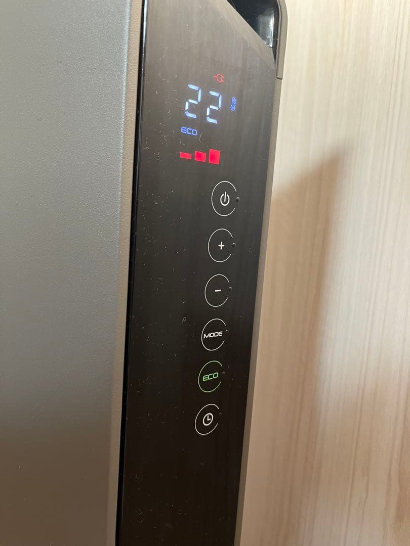 デロンギ　コンベクターヒーター　HXJ60L12 グレー