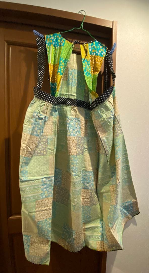 70's vintageパッチワーク柄エプロンドレス　新品未使用