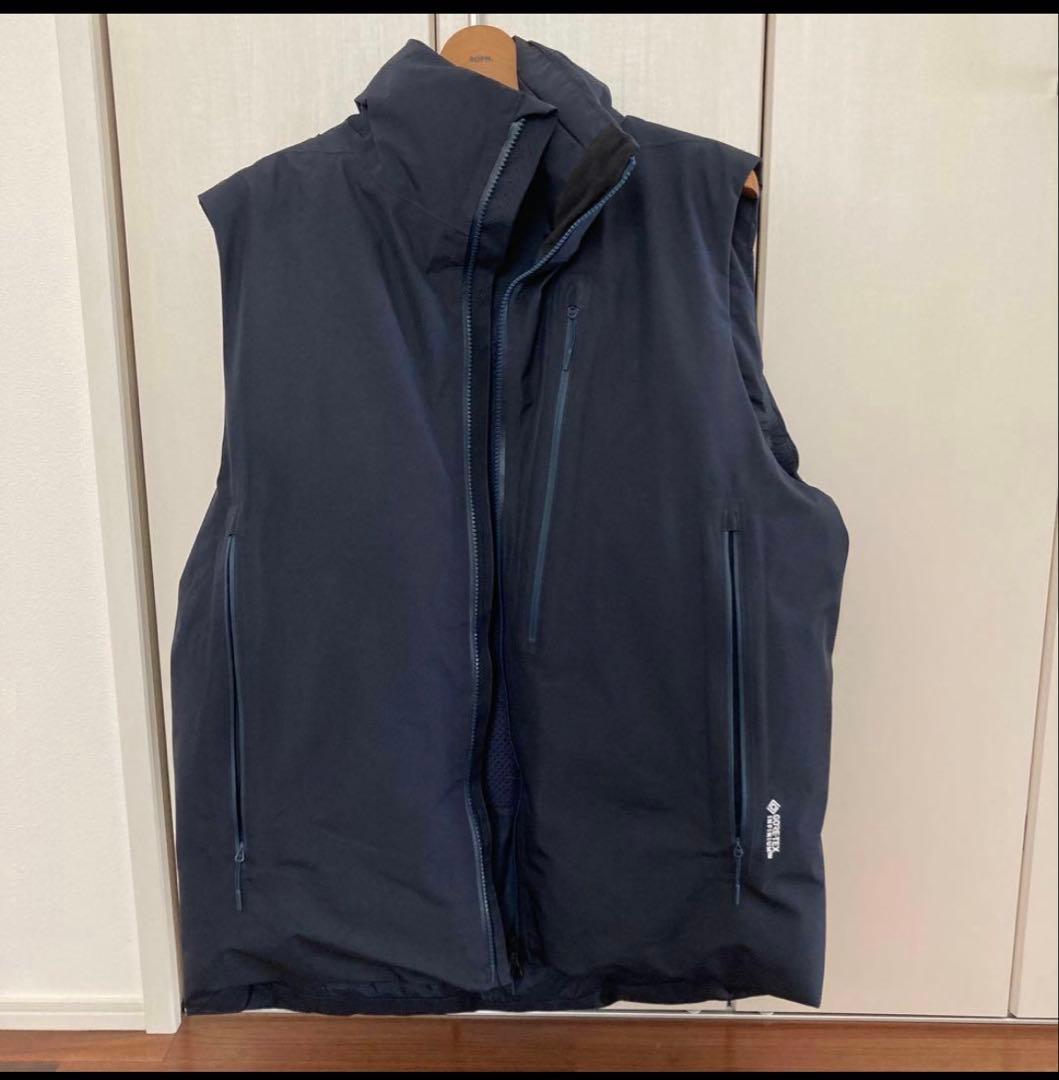 DAIWAライフスタイル　ダウンベスト　NAVY ダイワピア