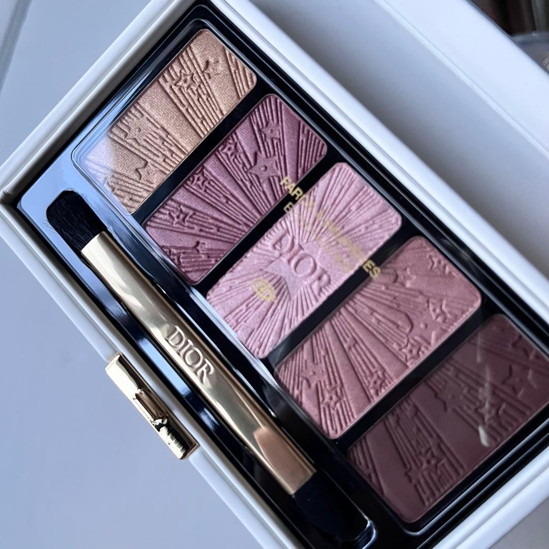 新品 Dior アイシャドウパレット クリスマスコフレ　2025 ボックス付き