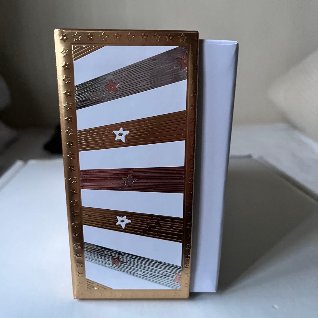 新品 Dior アイシャドウパレット クリスマスコフレ　2025 ボックス付き