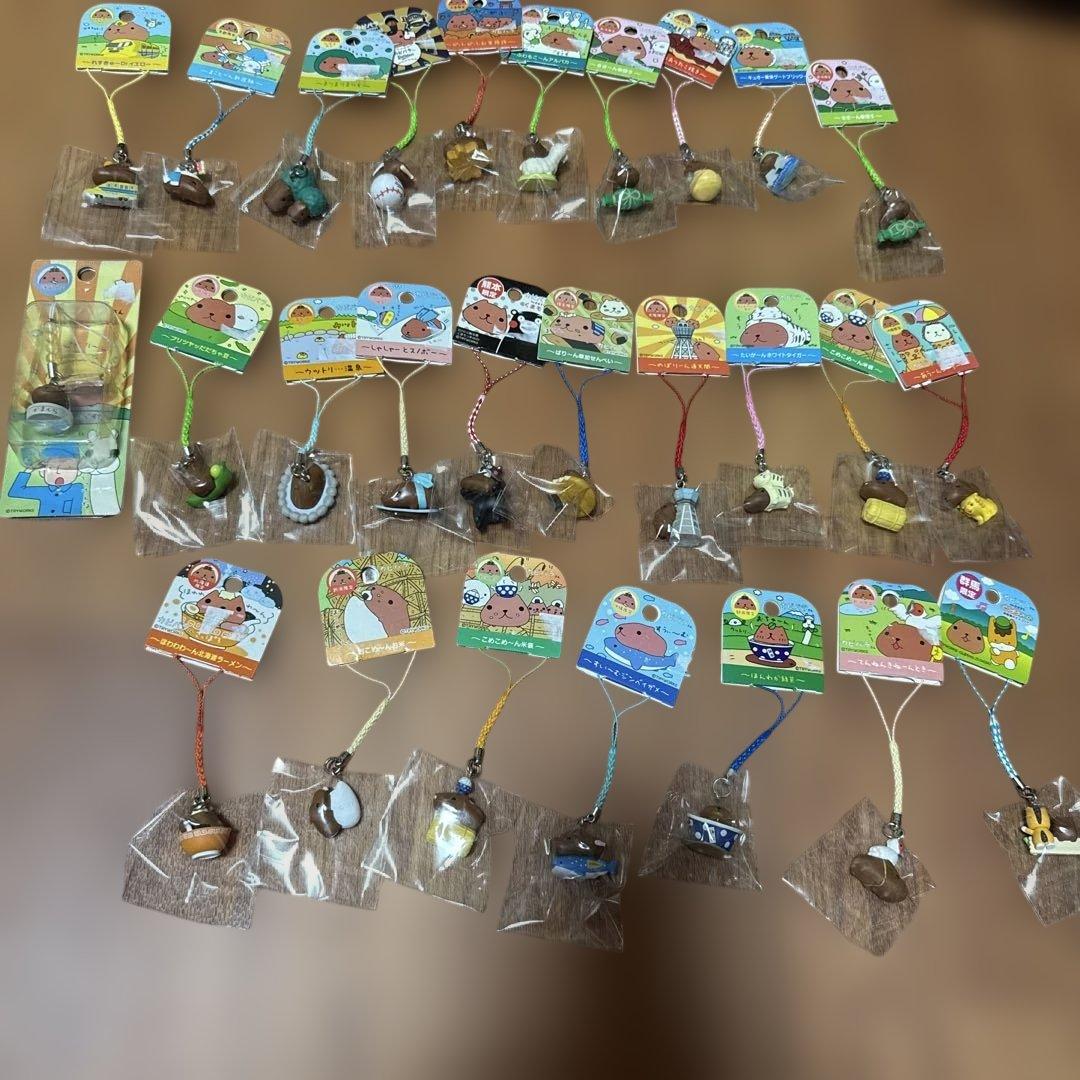 全て新品　カピバラさん♡ご当地根付ストラップ　27個（くまモン/dr.イエロー）