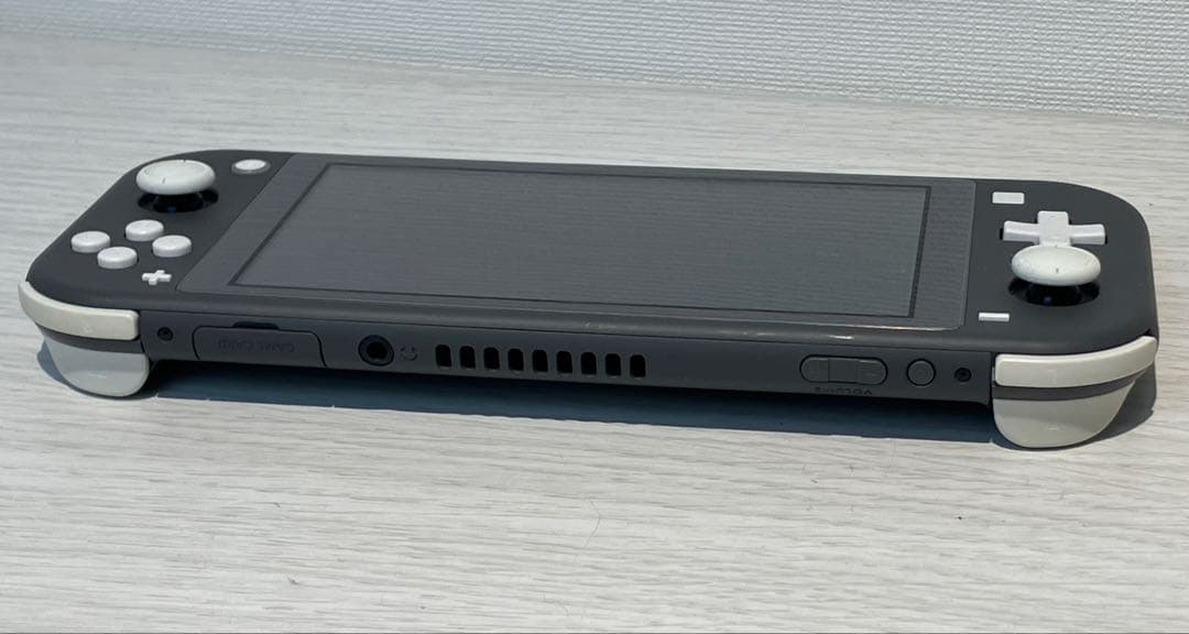 Nintendo Switch Lite グレー 本体（保護シード貼付）