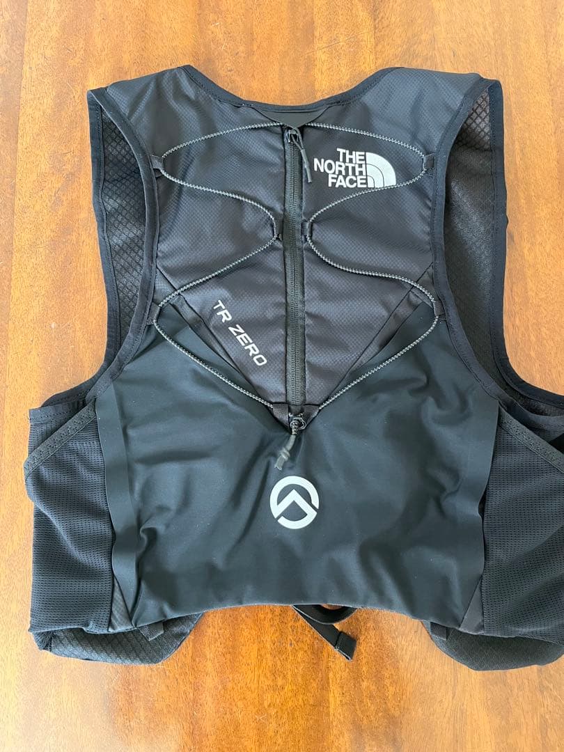 THE NORTH FACE TR ZERO ランニングベスト ブラック　M