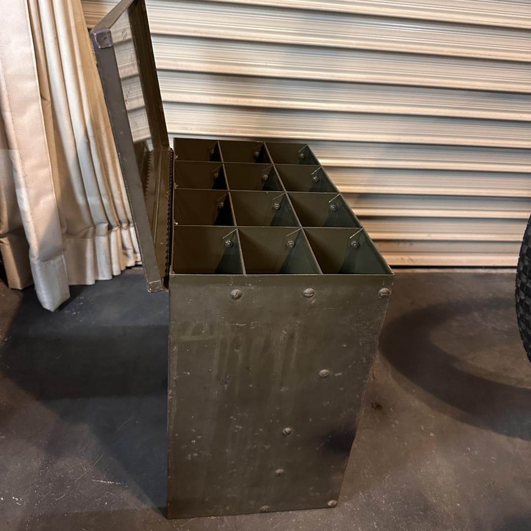 ヴィンテージ メタル製 パーツボックス タバコストッカー 店舗什器