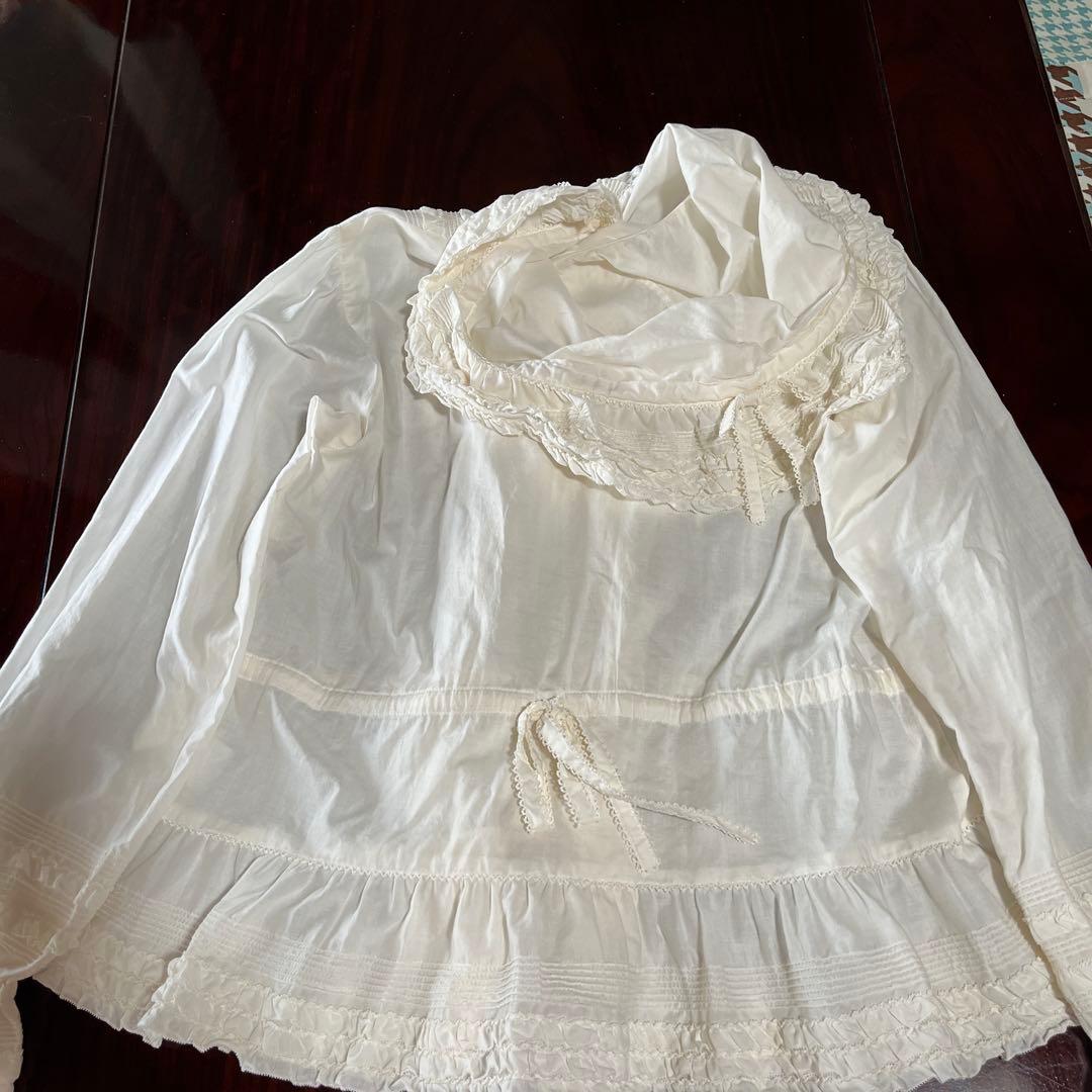 美品☆ピンクハウス☆アイボリーフード付きオーバーブラウス