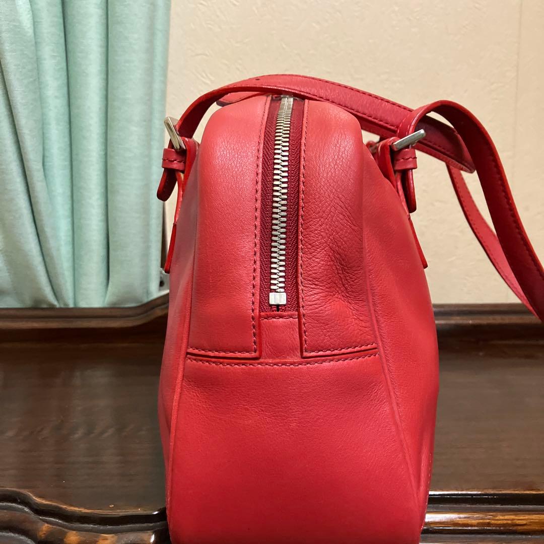 【超希少】バーバリー赤 レザー ハンドバッグ