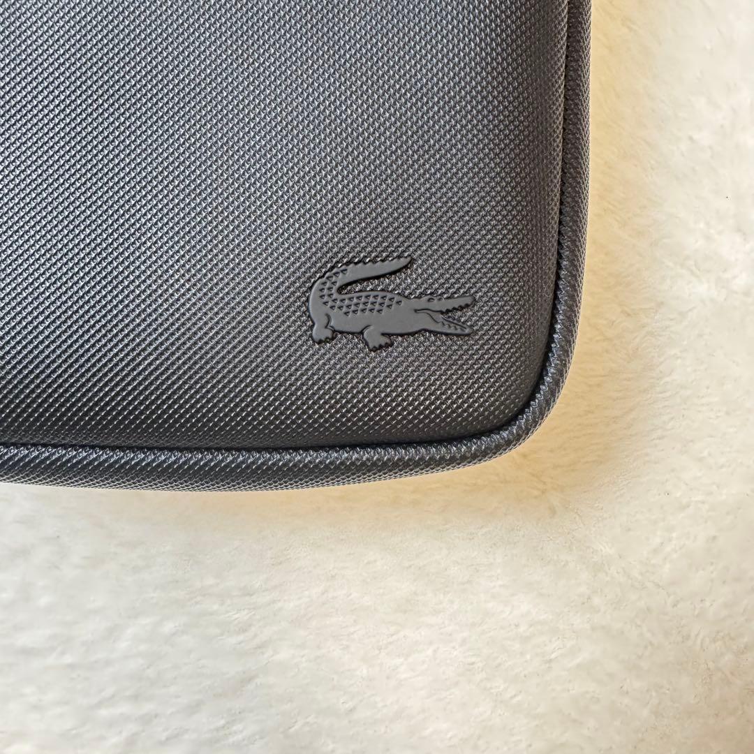 現行モデル✨ラコステ　メンズクラシック バーティカルカメラバッグ　LACOSTE