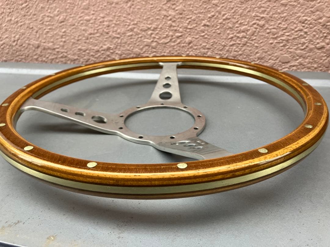 モトリタ　ウッドステアリングホイール　最終値下げ