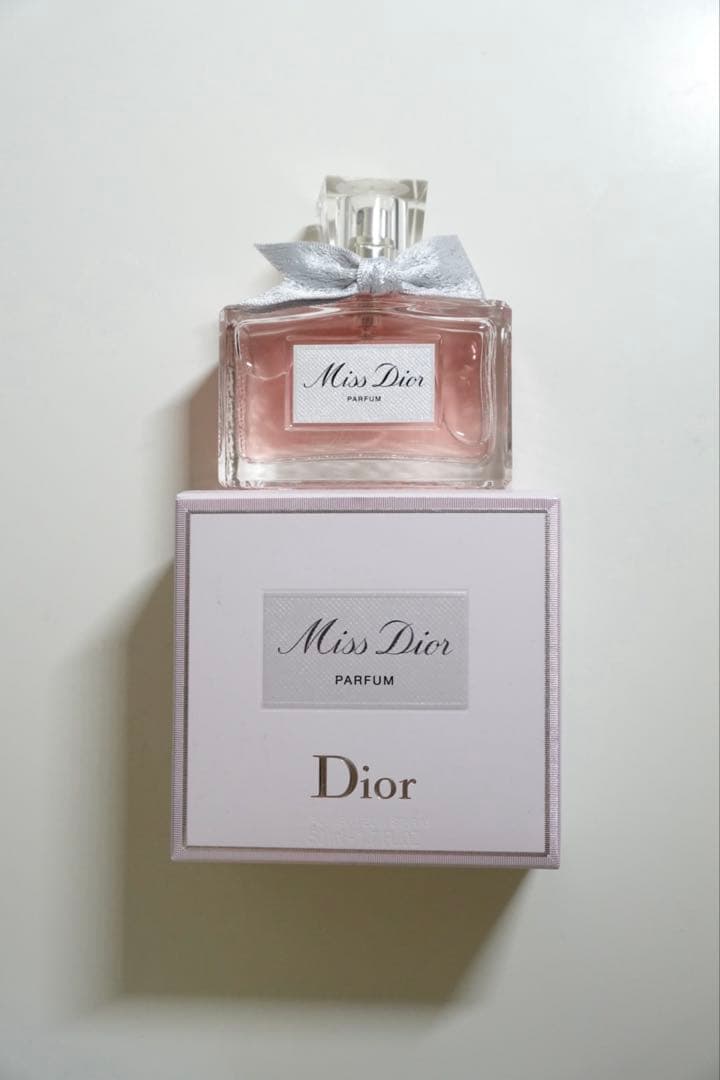 【新品未使用】【定価:18,040円】Miss Dior 50ml 香水