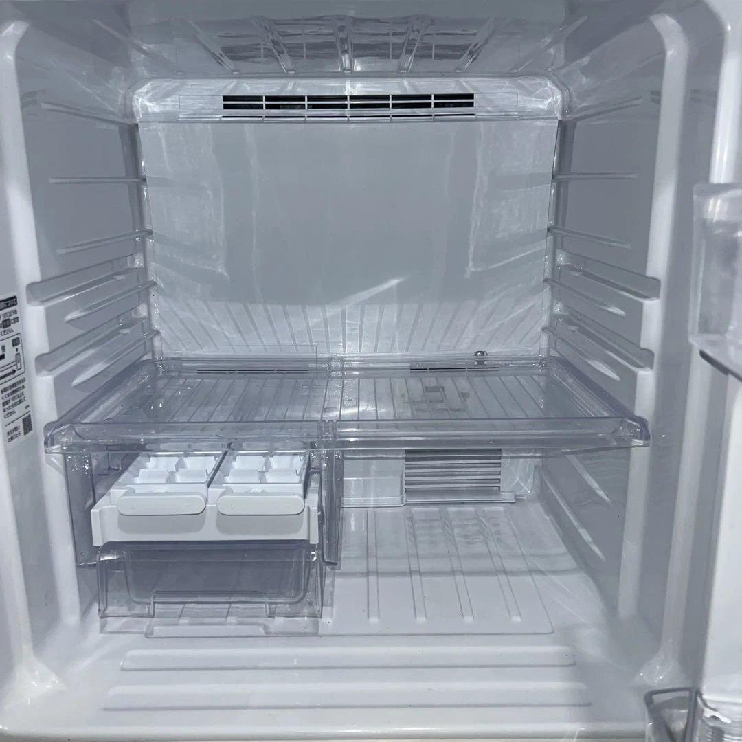 ⭐︎SHARP/プラズマクラスター/中型冷蔵庫/225L/ステンレス風デザイン