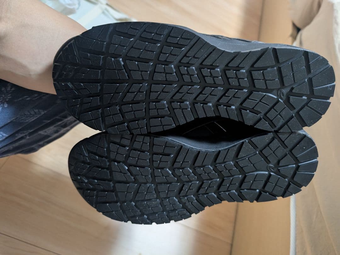 つ*じ様 ［大人気］BOA安全靴 ブラック　asics