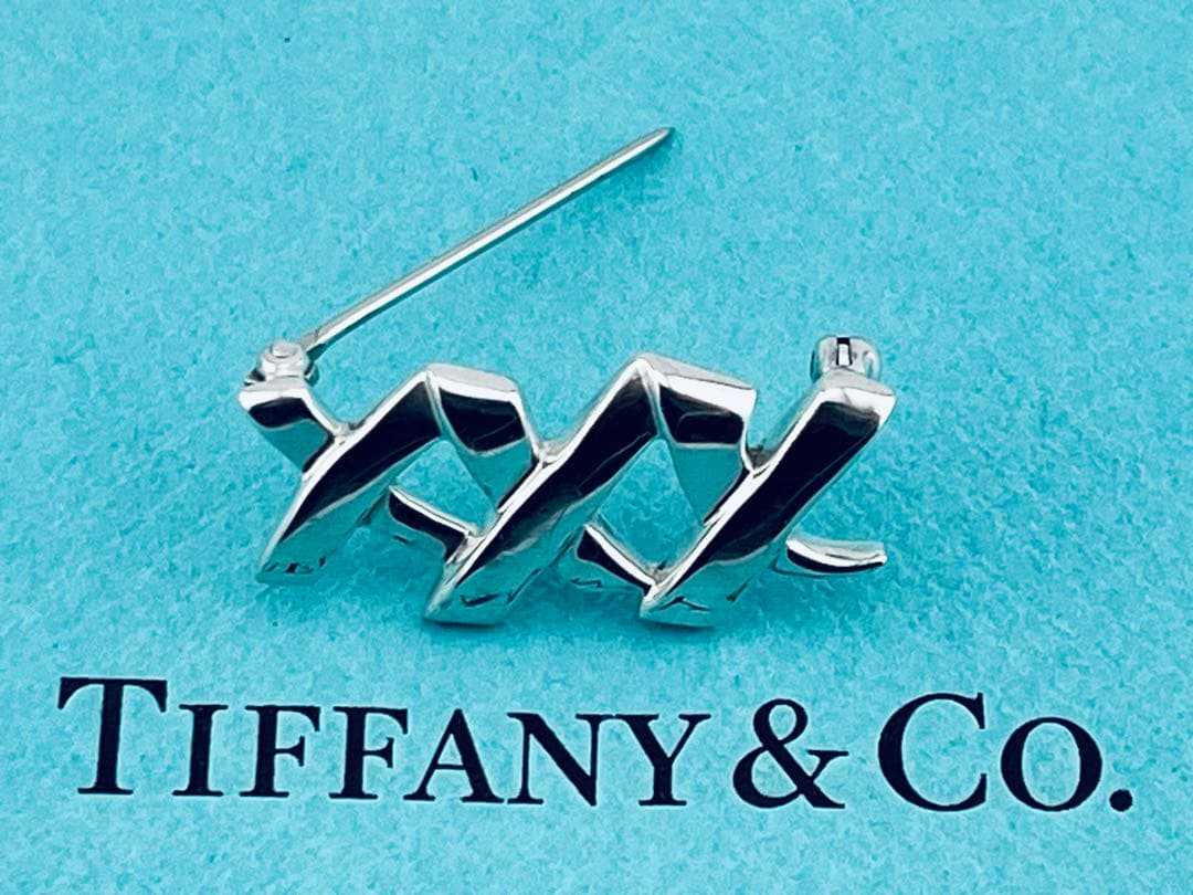 f010 希少　ティファニー　トリプル　キス　xxx ブローチ　シルバー　925