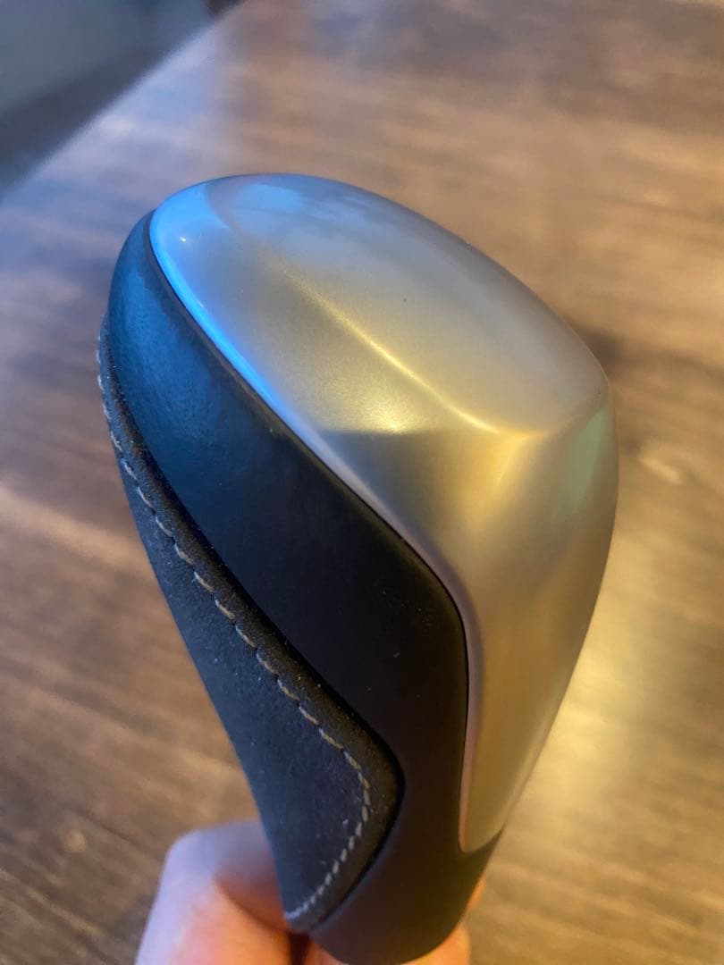 パフォーマンス　純正シフトノブ