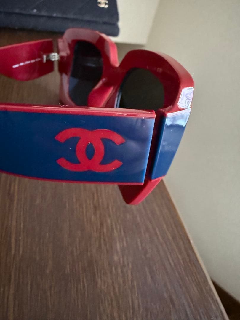 CHANEL サングラス 赤/青