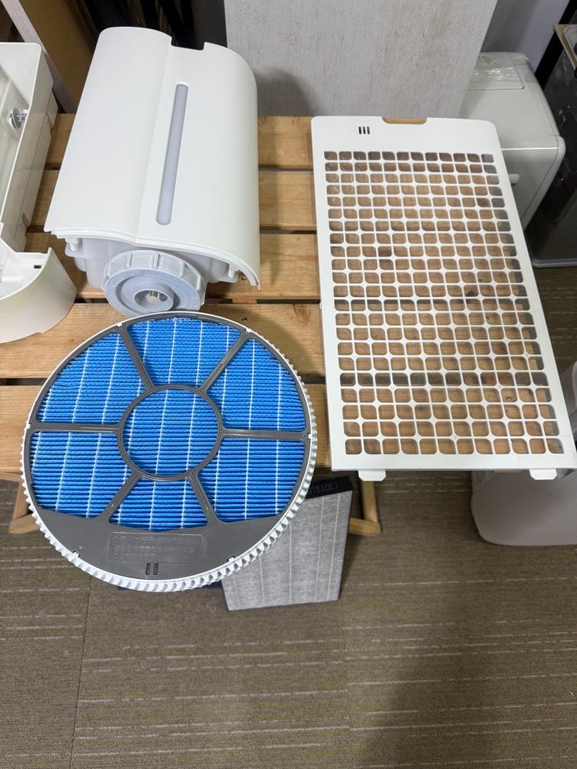 【超美品】SHARP 加湿空気清浄機　KI-NS50-W プラズマクラスター