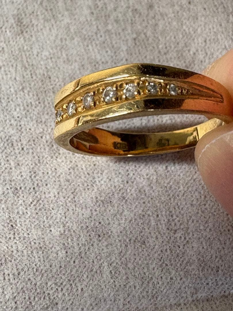 K18金製　ダイヤモンド装飾リング