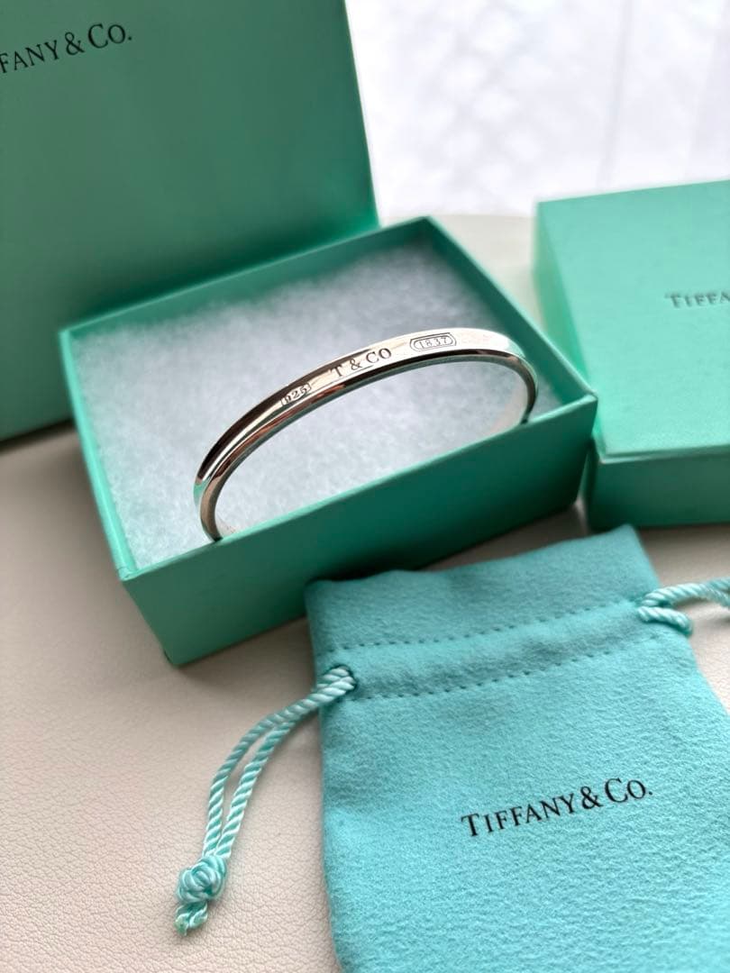 Tiffany & Co. ナロー1837バングル