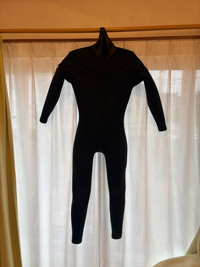 メロー ウェットスーツ　セミドライ　Lサイズ