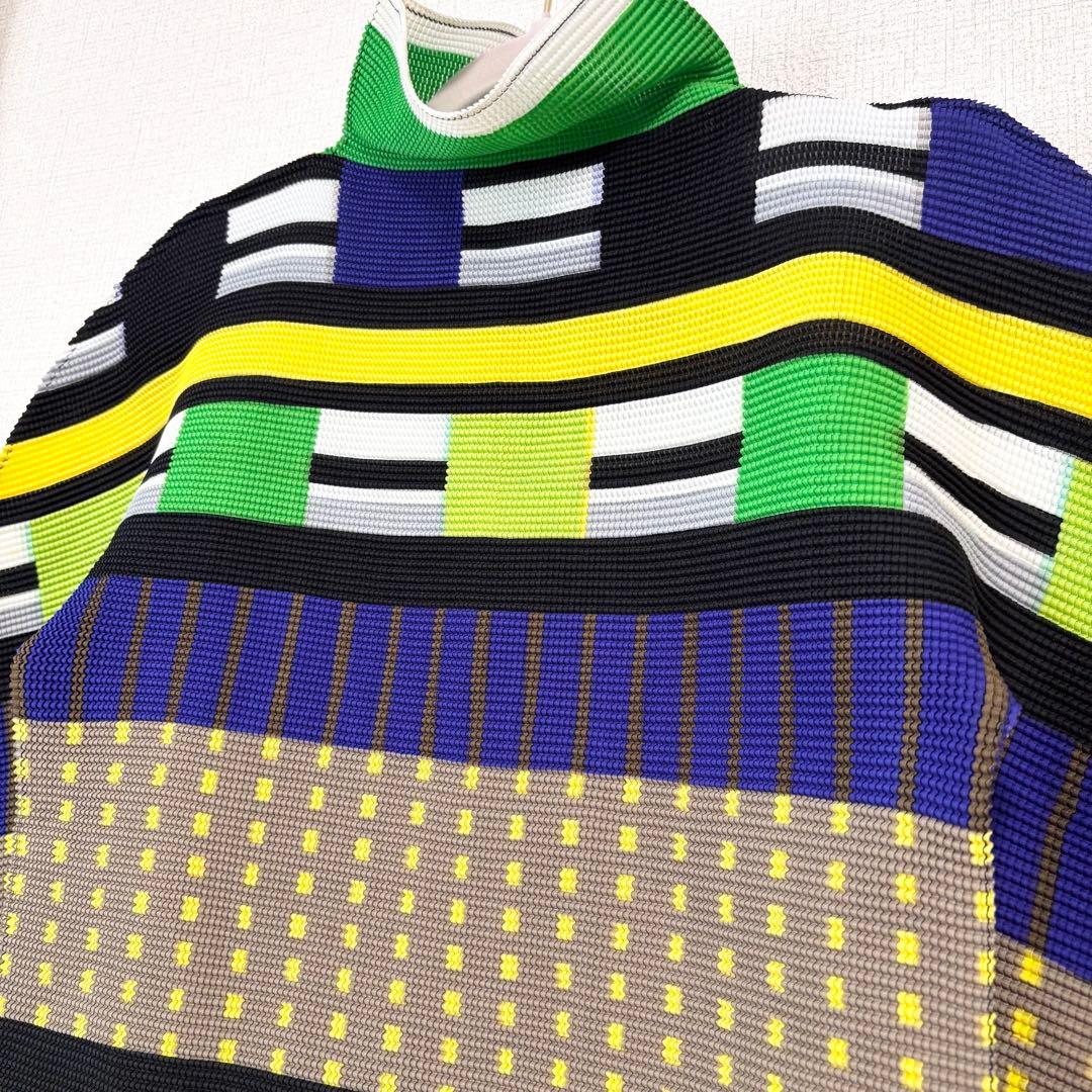 美品　ISSEY MIYAKE ME 長袖　ハイネック　ストレッチ　マルチカラー