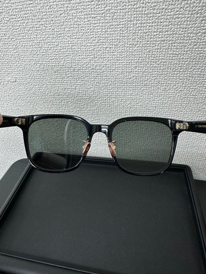 【TOM FORD 】トムフォード　サングラス