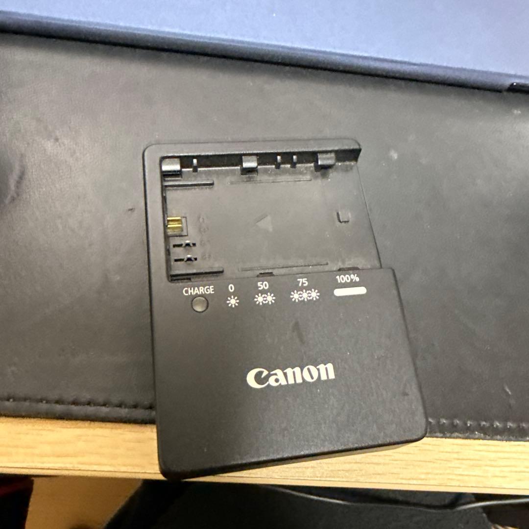 デジタルカメラ Canon EOS 5D Mark III