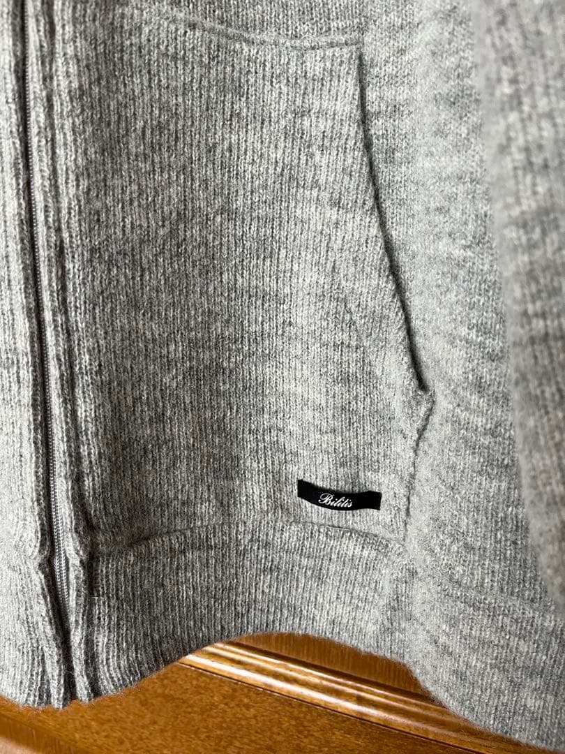 Bilitis dix-sept ans ロングニットフーディー