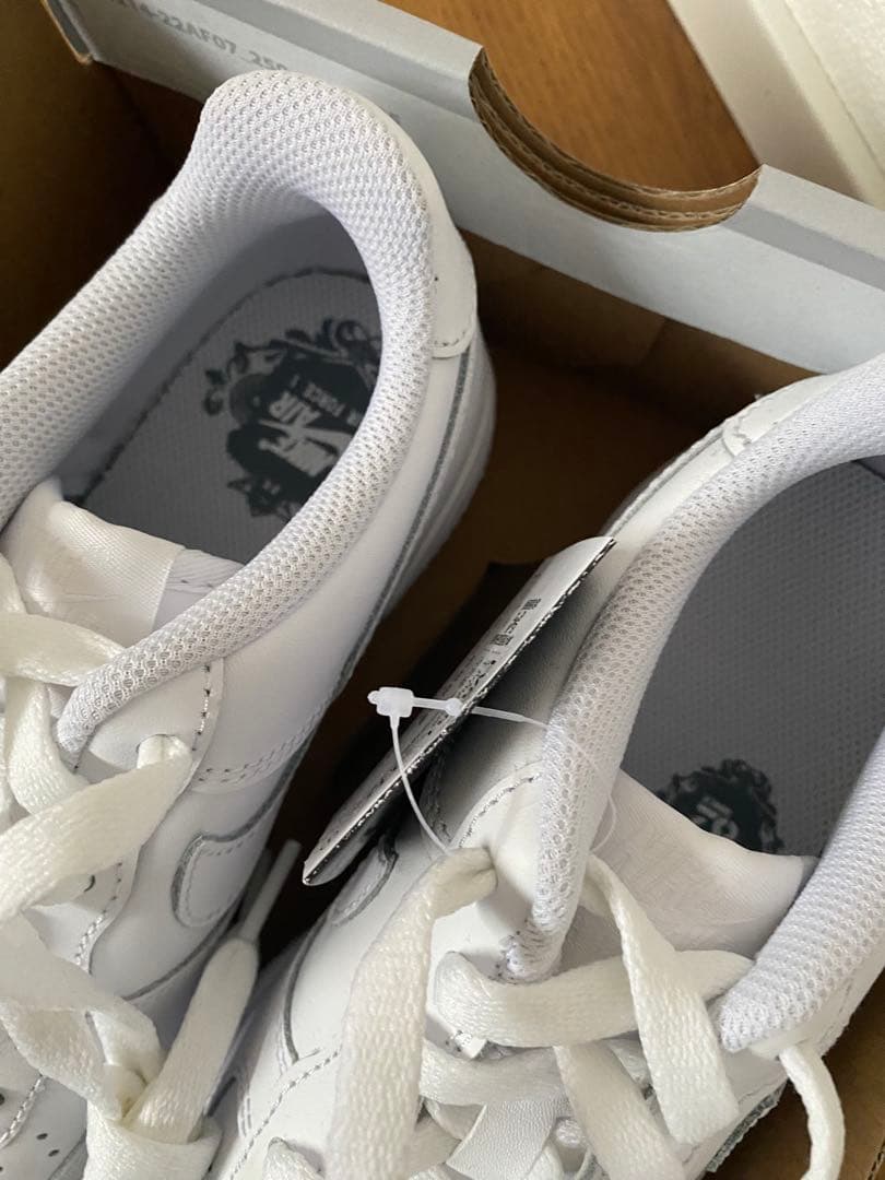 NIKE エアフォース1 22cm 新品