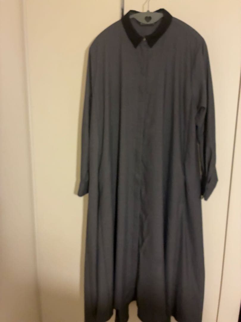 【美品】ミズイロインド　グレー　長袖シャツワンピース