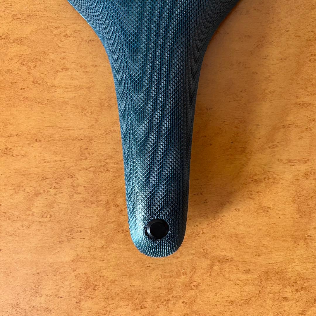 ブルックス｜C17 カンビウム｜オクタンブルー｜サドル