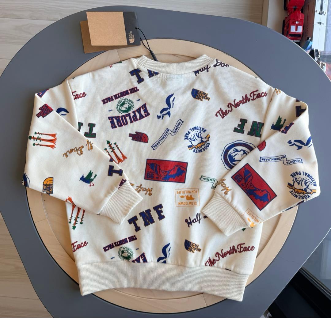 新品タグ付　ザノースフェイス　プリントワッペン　トレーナー　スウェット　120
