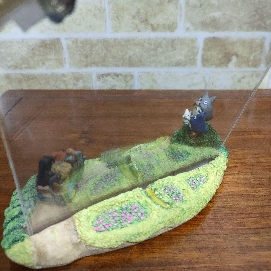 【廃盤品】となりのトトロ 1999年カレンダースタンド お引越し ベネリック