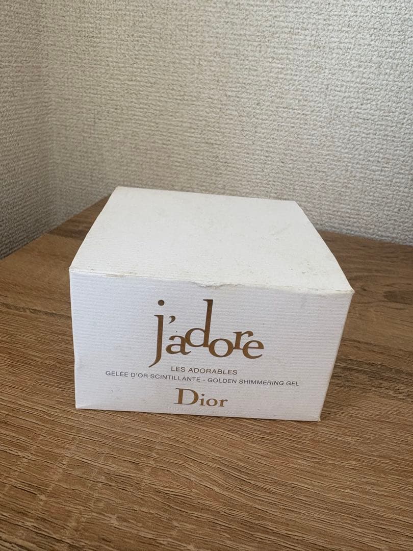 ディオール ジャドール シマリング ボディジェル