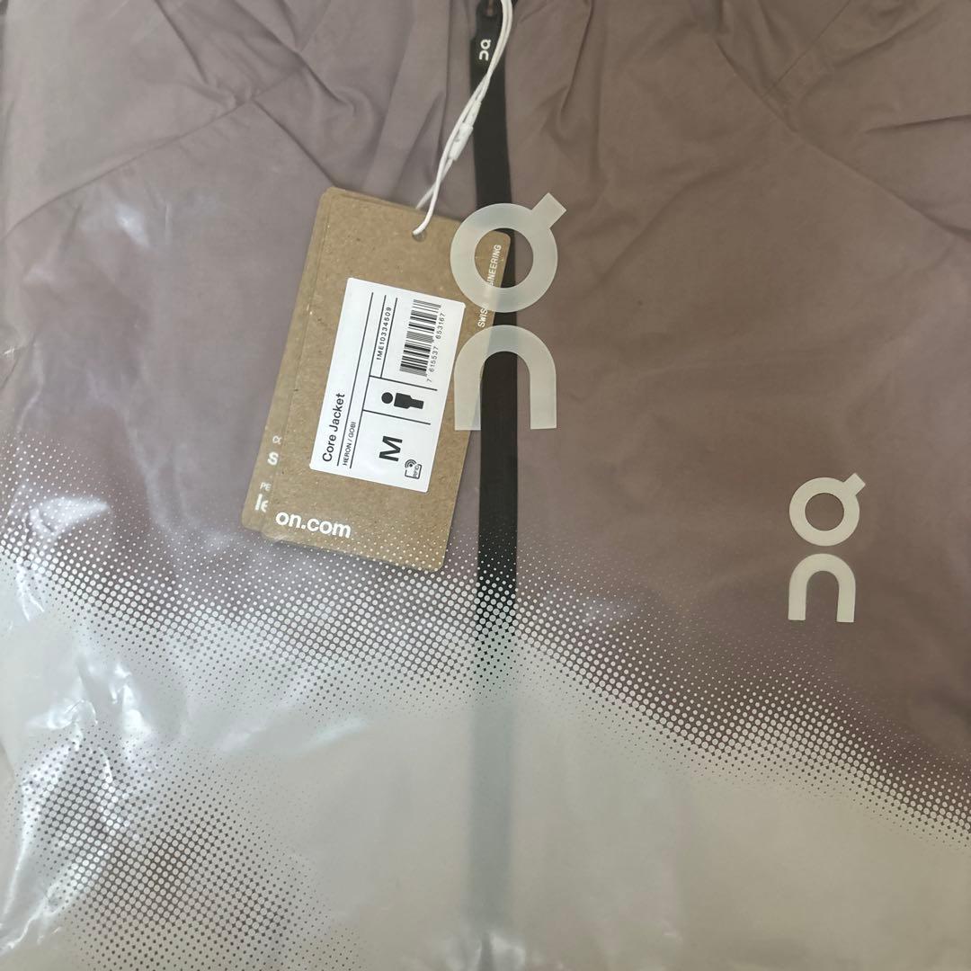 On Core jacket Helon/ Gobi メンズ　Mサイズ