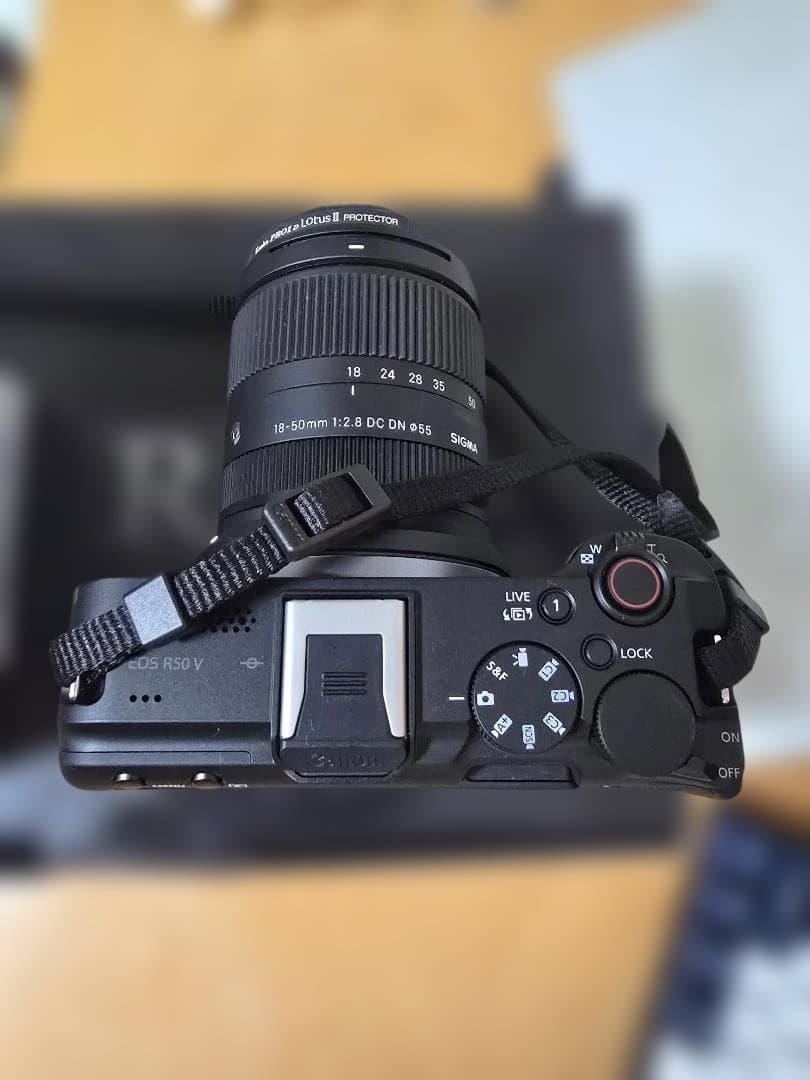 SIGMA 18-50mm F2.8のみ