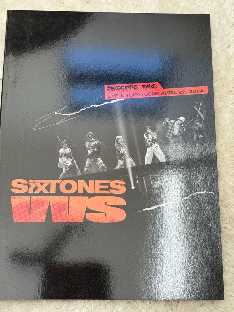 美品　SIXTONES LIVE DVD VVS 初回盤　フォトブック付