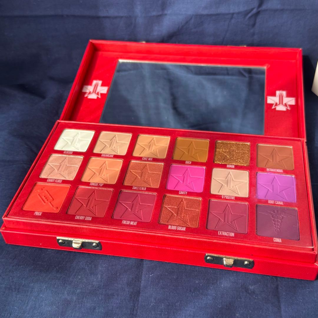 【Jeffree Star】アイシャドウパレット 18色