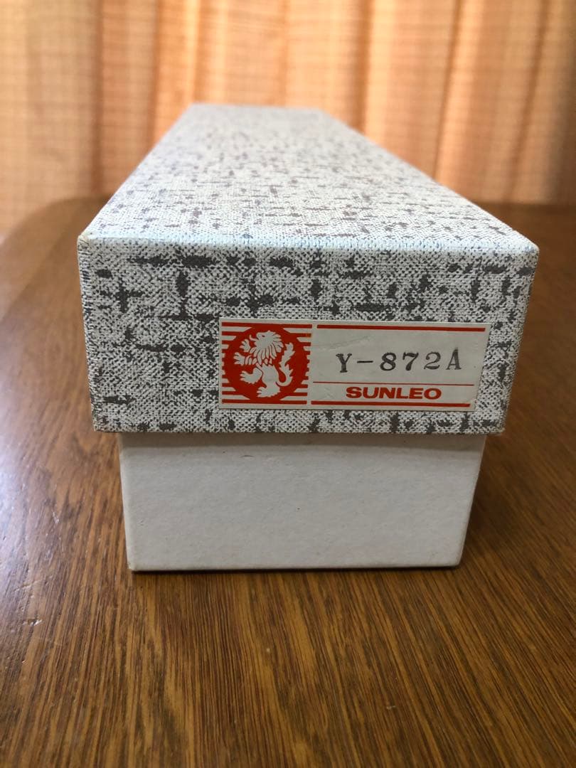 SUNLEO サンレオ クリスタルトロフィー　表彰優勝商品　高さ35cm