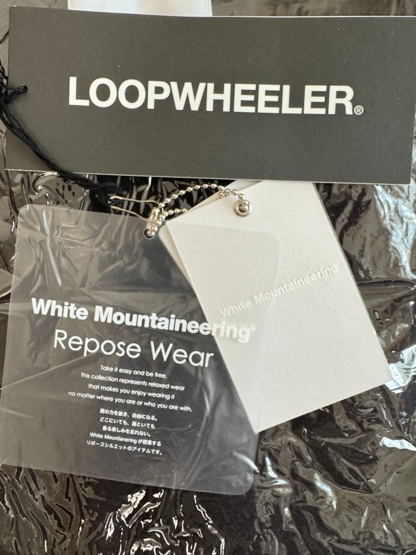 ループウィラー ホワイトマウンテニアリング スウェット プルオーバー