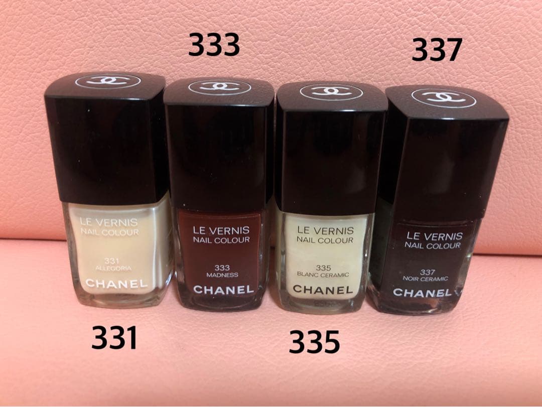 CHANEL ネイルカラー　38色セット