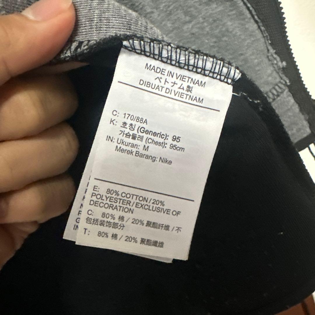 NIKE テックフリース 海外 ブラックグレーMサイズ