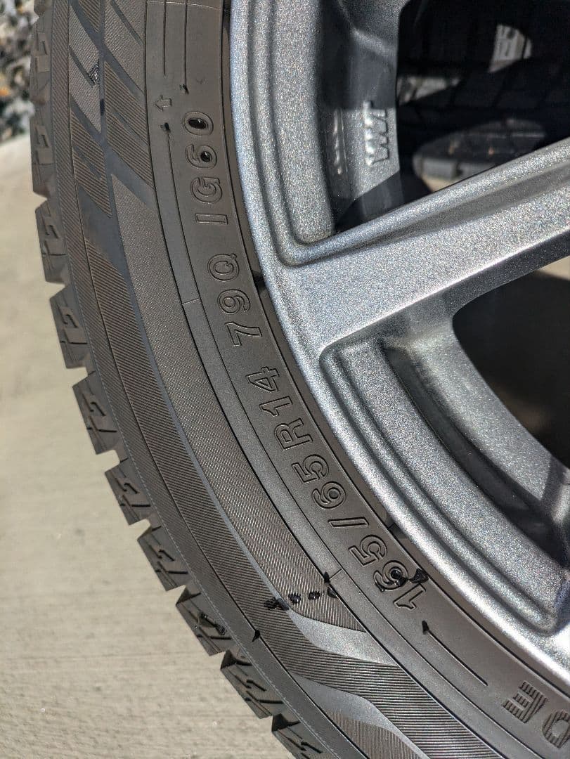 ヨッシー①　14インチ　スタッドレス 　165/65R14