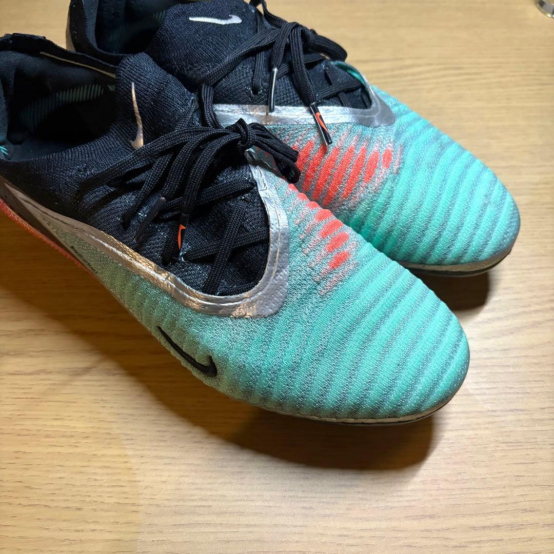 ナイキ ファントム 6 LOW エリート LE AG-PRO 24.5センチ