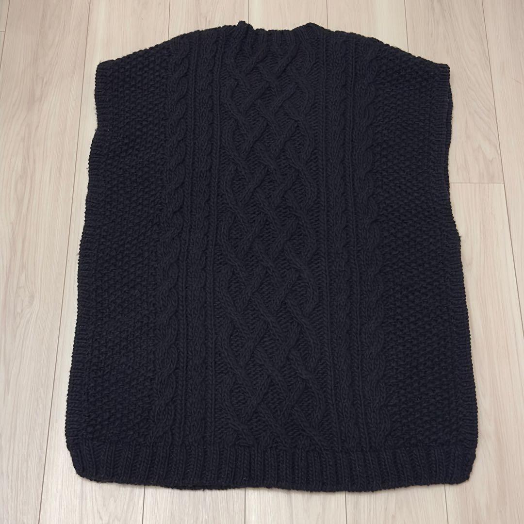 【nest Robe / ネストローブ】 ペルーハンドニットベスト　ブラック