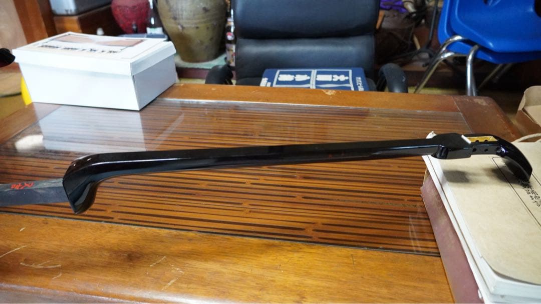 '現代の名工'又吉章盛作 100丁展出展品三線棹 ウジラミ黒木小與那平型 貴重作