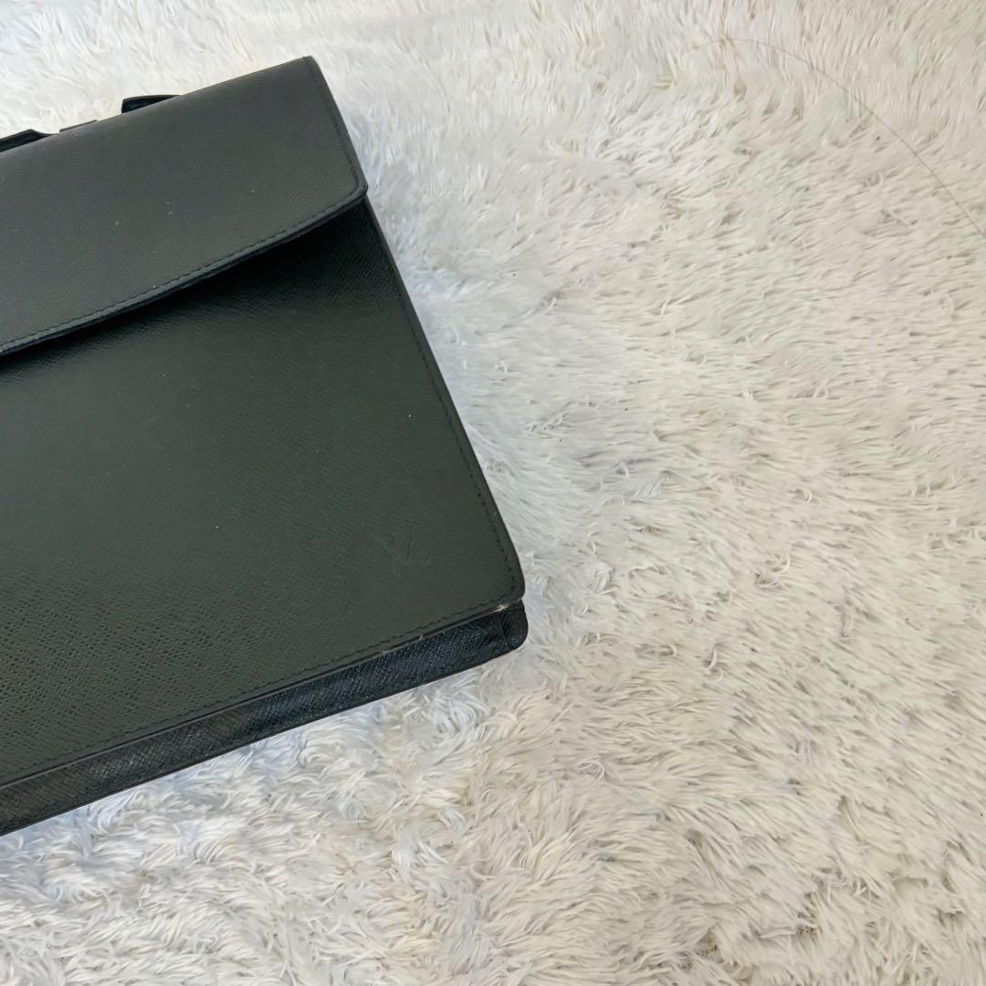 極美品 LOUIS VUITTON ルイヴィトン M30074 鍵付き エピセア