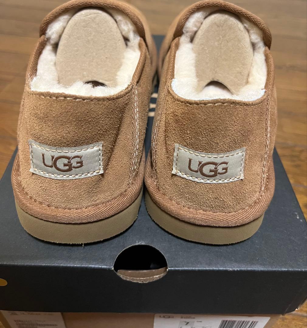 UGG ブラウン Kenton スリッポンムートンブーツ　25センチ　新品未使用