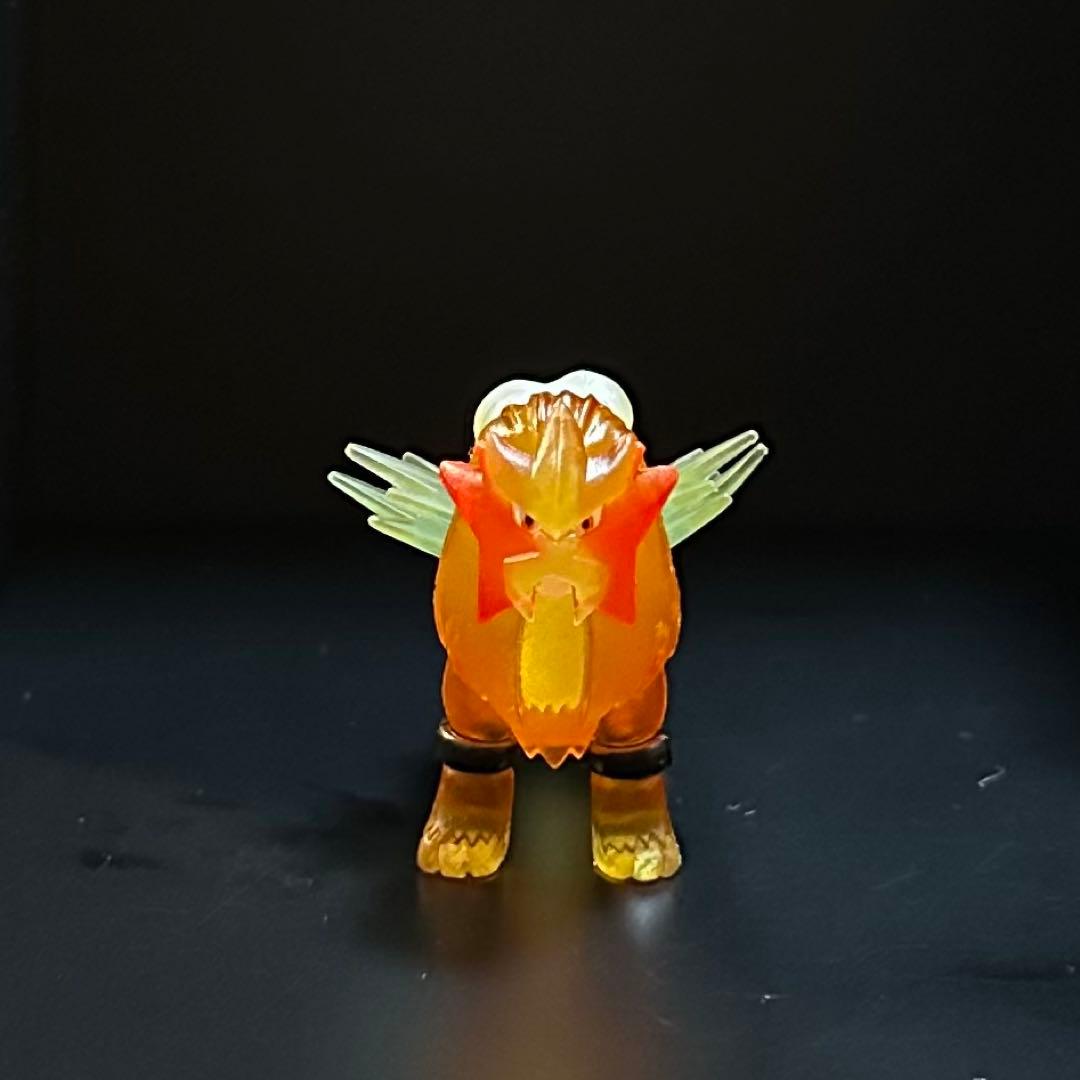 Pokémonモンコレ　クリアver.『エンテイ』初期　TOMY製