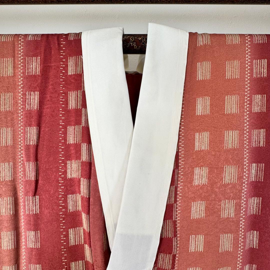 超美品　正絹　長襦袢　現代　着物　袖無双　半衿　赤茶　黄　黄緑　市松　126