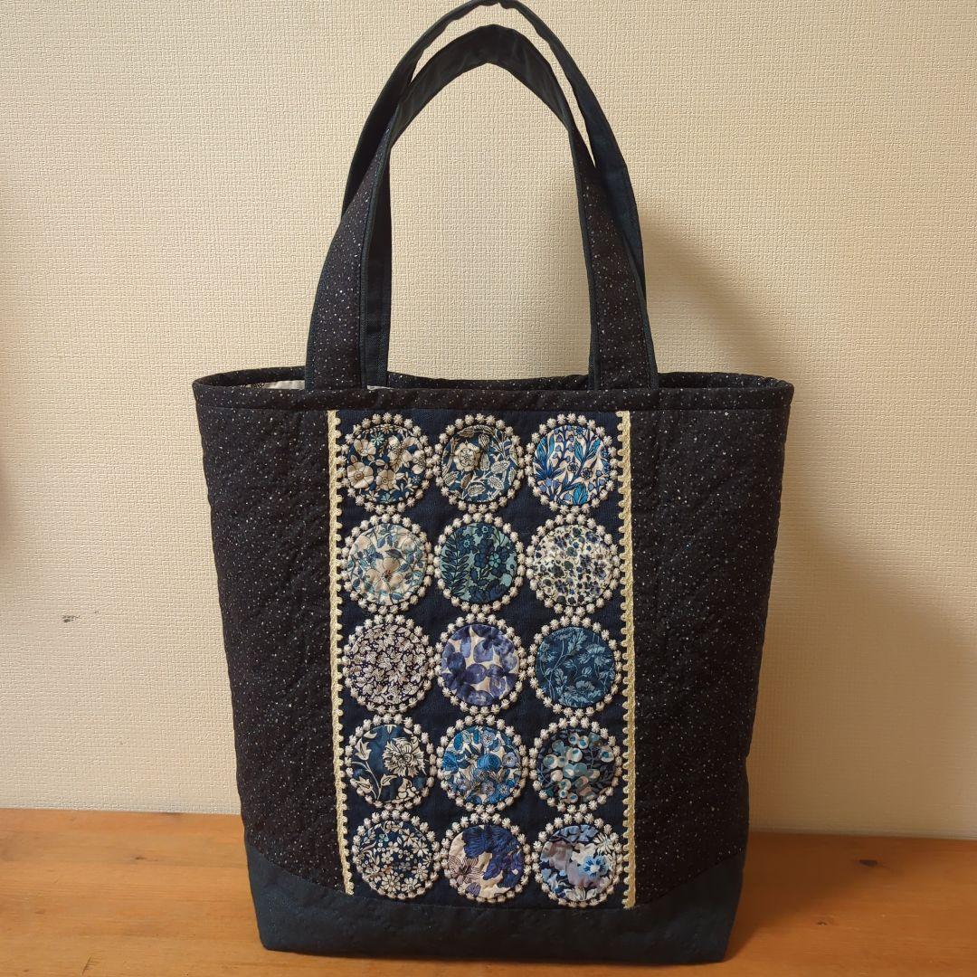 ✿リバティ✕パッチワーク✿　トートバッグ２点　かんちゃん様ご注文品